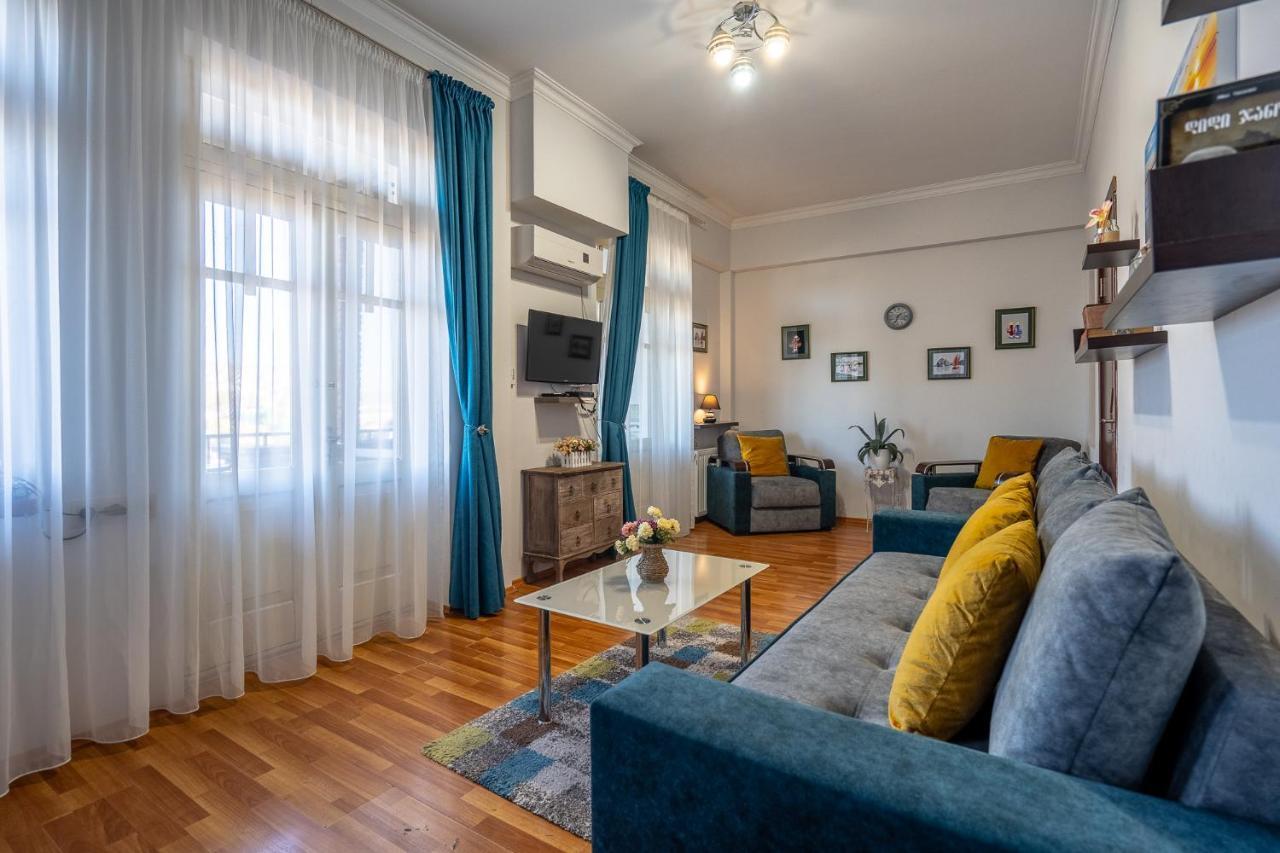 Golden View Apartment Tbilisi Luaran gambar